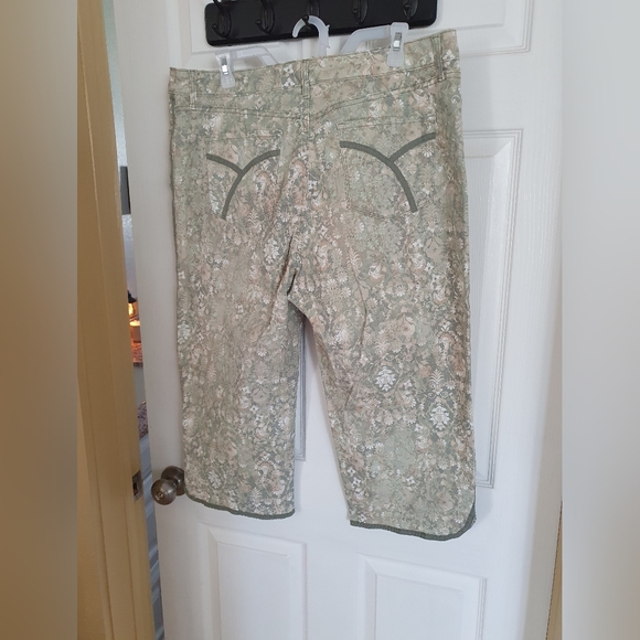 Bandolin capris - Picture 2 of 7